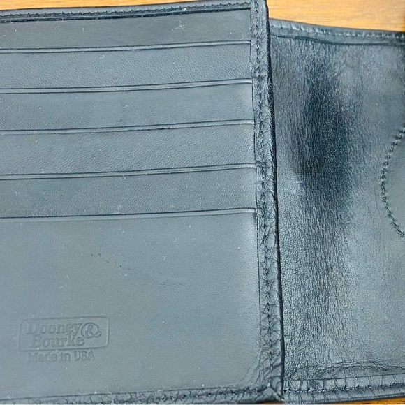 Dooney & Bourke Pebble Grain Wallet - Picture 4 of 11